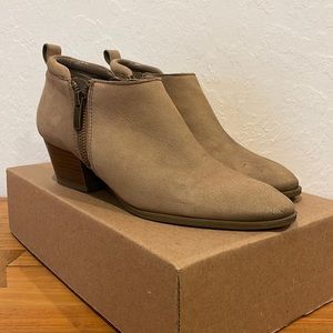 Franco Sarto Granite Bootie size 6W EUR 36